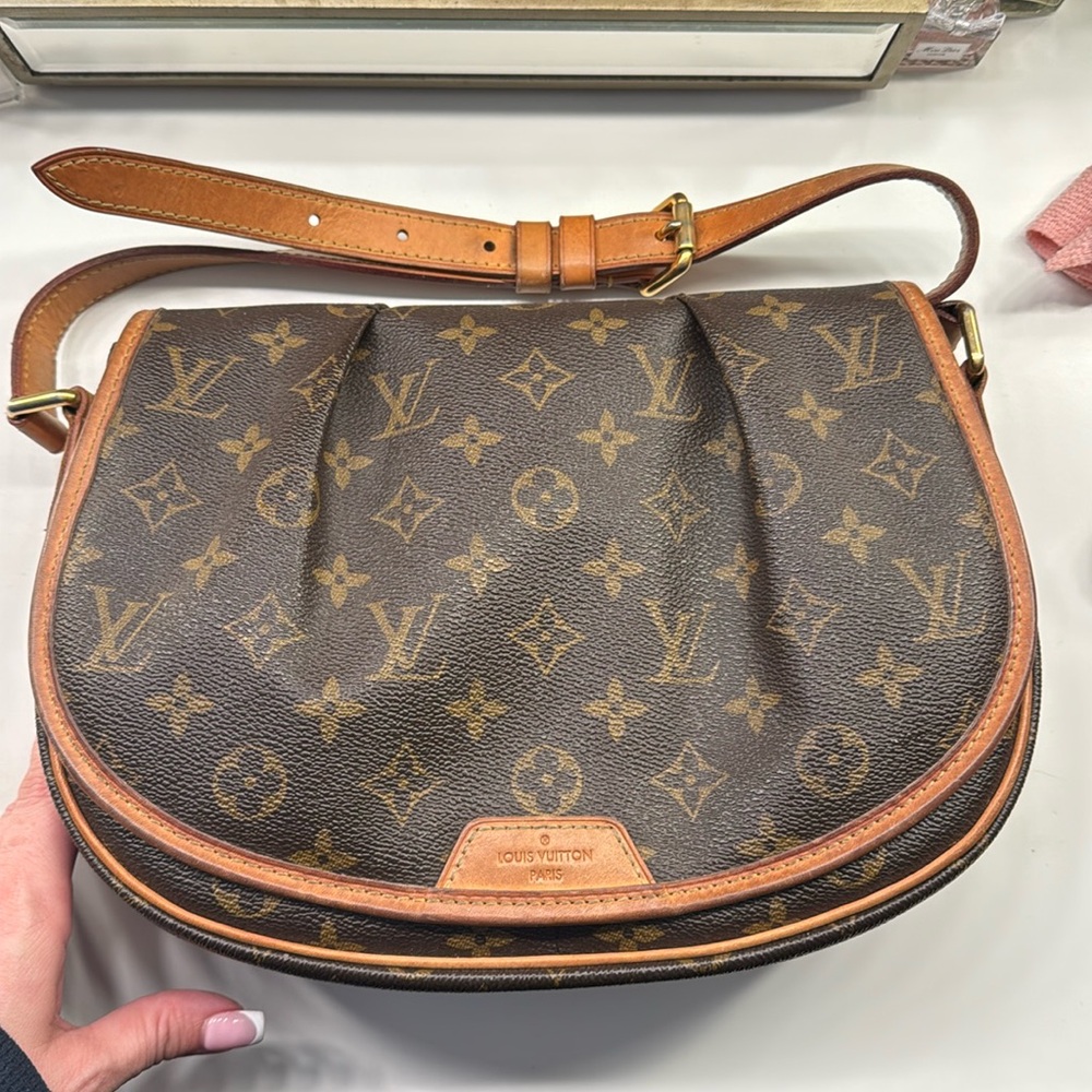 Louis Vuitton Monogram Menilmontant PM Shoulder Bag